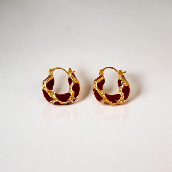 Textured hoop earrings - Deep Red and Gold